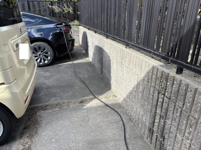 TESLA Model 3】テスラ純正モバイルコネクター使って100Vで充電
